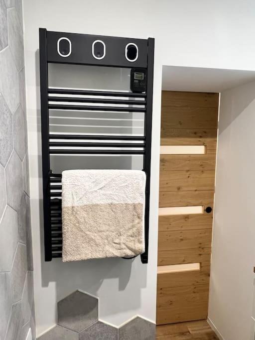 Studio 1 Neuf A 100 M Des Plages Et De La Gare Saint-Raphaël Zewnętrze zdjęcie