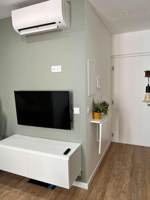 Studio 1 Neuf A 100 M Des Plages Et De La Gare Saint-Raphaël Zewnętrze zdjęcie